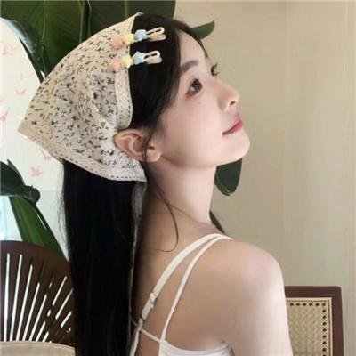 他们在沙漠中灌溉